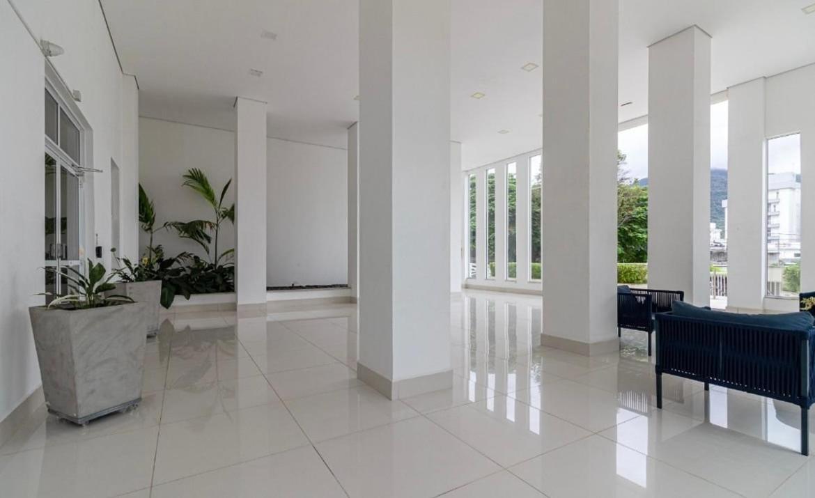 Apartamento Alto Padrao Com 3 Suites, Sala 3 Ambientes Todos Com Ar, Ambientes Novos E Moderno. Ubatuba Exteriör bild